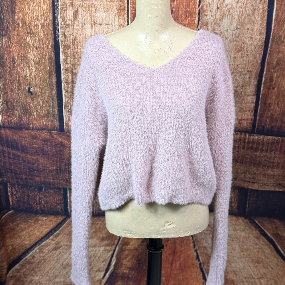 Wild Fable Lavender V-Neck Sweater